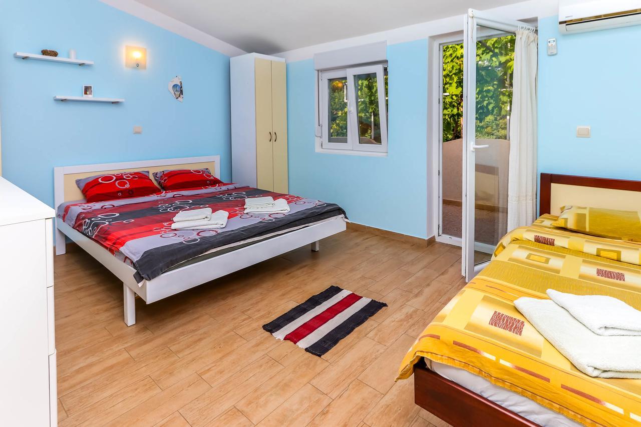 Apartments Zeko Donji Morinj Exterior photo